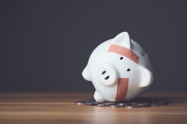 Après avoir acheté une société, un entrepreneur découvre que sa nouvelle acquisition est en très mauvaise santé financière. Une situation, selon l’entrepreneur, dont le vendeur aurait dû lui faire part avant la signature de la vente. Une situation, selon le vendeur, pour laquelle l’entrepreneur aurait dû se renseigner… Que pense le juge de cette situation ?
