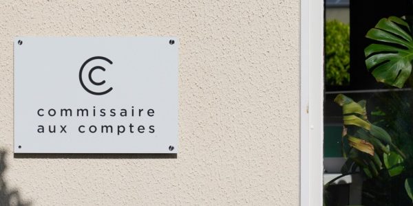 Shutterstock_1974701594