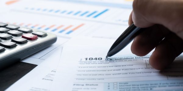 Shutterstock_contesterimpot