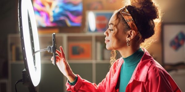 Shutterstock_influencecommercialregle-1