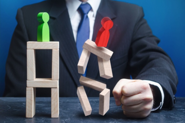 Le RGPD a pour objectif principe de protéger les données personnelles des particuliers. Mais lorsqu’une entreprise constate qu’un concurrent ne respecte pas ce règlement, peut-elle agir contre lui au titre de l’interdiction des pratiques commerciales déloyales ?