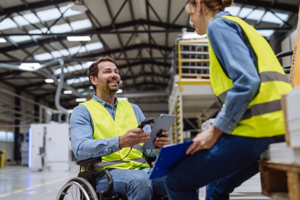 La 28e Semaine européenne pour l’emploi des personnes handicapées (SEEPH) s’est tenue du 18 au 24 novembre 2024. L’occasion de revenir sur les temps forts d’une semaine tournée vers l’inclusion et la sensibilisation des acteurs professionnels à l’accès à l’emploi, sans discrimination.