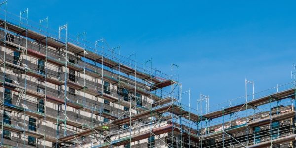 Shutterstock_renovationimmobilierelourdetva