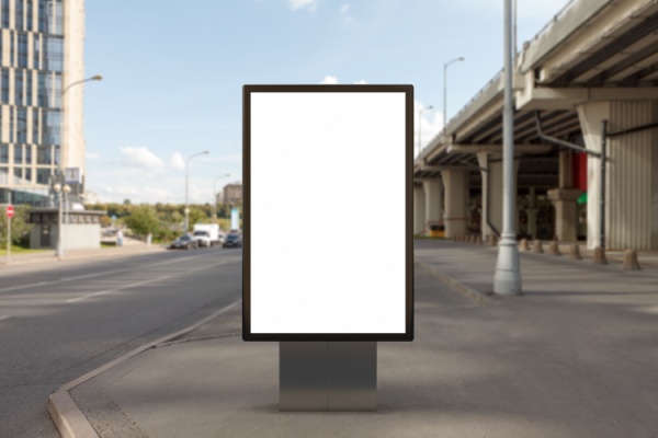La taxe locale sur la publicité extérieure est due, dans les communes l’ayant instaurée, par tout exploitant d’un support publicitaire fixe et situé en extérieur. Les redevables sont soumis à certaines obligations déclaratives qui viennent de connaître une modification importante. Laquelle ?