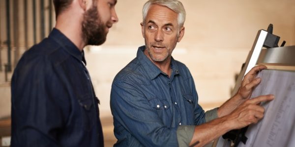 Shutterstock_apprentissageaidesembauche-1