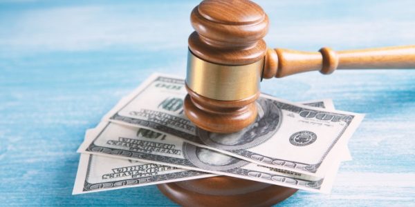 Shutterstock_creancierredressementjudiciaire