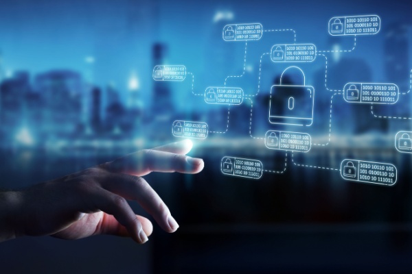 Afin d’être le plus efficace possible dans la protection des données personnelles, le RGPD exige des opérateurs la poursuite de cette protection en cas de transfert de données en dehors de l’Espace économique européen (EEE). Pour cela, une analyse d’impact des transferts des données (AITD) est nécessaire. Comment la mener ?