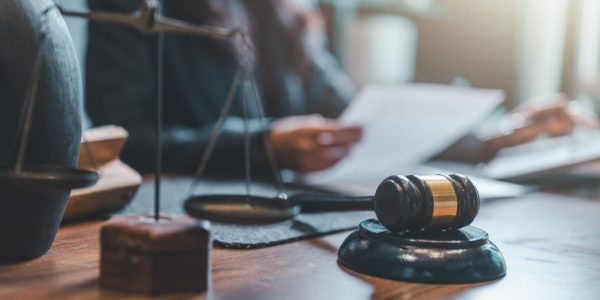 Shutterstock_comptabilitecommissairedejustice