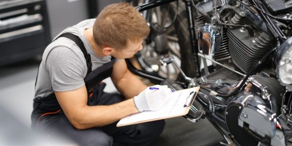 Shutterstock_equipementscontroletechnique