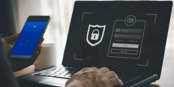 Shutterstock_escroqueriebancaire