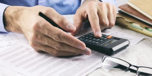 Shutterstock_baissefranchisetva