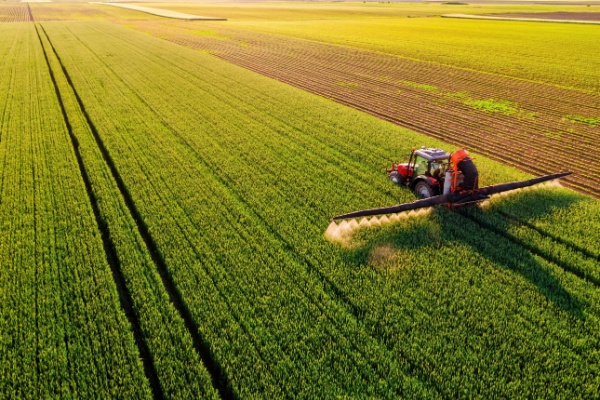 Le gain forfaitaire annuel est un montant de référence, fixé annuellement et servant de base au calcul des prestations en espèces dues aux non-salariés agricoles en cas d’accident du travail et de maladie professionnelle. Quel est son montant depuis le 1er avril 2025 ?