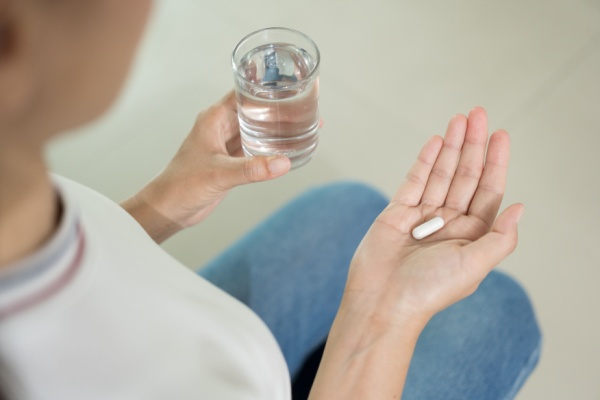 Du fait des possibles effets secondaires qu’ils présentent, certains médicaments peuvent voir leurs conditions de prescription limitées. Une évolution est néanmoins apportée en ce qui concerne certains antipsychotiques…