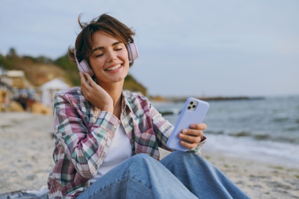 La loi de finances pour 2025 a revu le champ d’application de la taxe sur le streaming musical mise en place en 2024, et ce à compter du 1er janvier 2025 : quels sont les supports désormais concernés par cette taxe ?