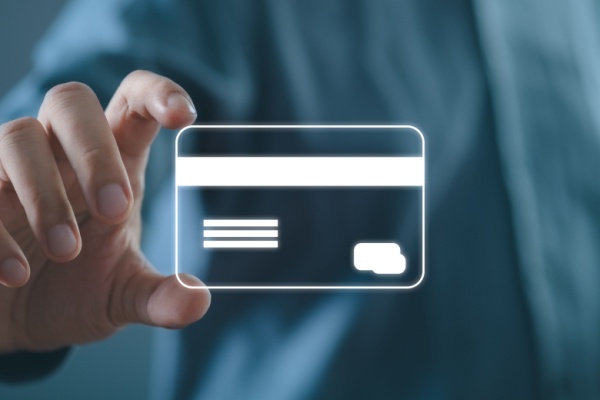 Le fichier FICOBA qui recense la liste des comptes bancaires ouverts en France est alimenté par les banques, lesquelles sont soumises à des obligations déclaratives qui viennent d’être modifiées… Focus.