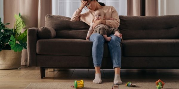 Shutterstock_postpartum