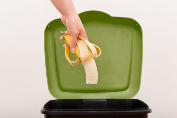 Votée en 2020, la loi relative à la lutte contre le gaspillage et à l'économie circulaire dite « AGEC » a notamment pour objectif de réduire le gaspillage alimentaire dans les domaines de la distribution alimentaire et de la restauration collective. Parmi les outils mis en place figurent le label anti-gaspillage, dont le référentiel vient d’être mis à jour…
