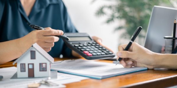 Shutterstock_acrC3A9ditationdesrepresentants