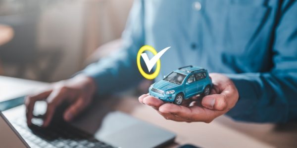 Shutterstock_cartegrisefranceidentite