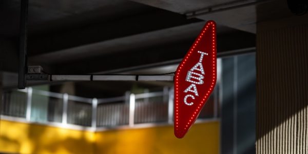 Shutterstock_debitanttabac