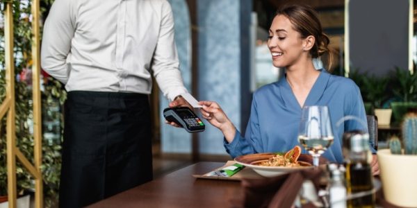 Shutterstock_conditionsdeductiblesdepenses-1