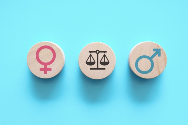 Comme tous les ans, les entreprises qui comptent au moins 50 salariés sont tenues de respecter leurs obligations déclaratives en matière d’égalité professionnelle avant le 1er mars 2026. Quelles sont-elles ?