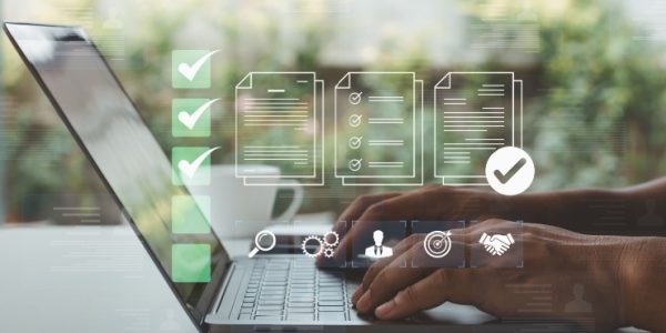 Shutterstock_urssafgestiontableaudebord