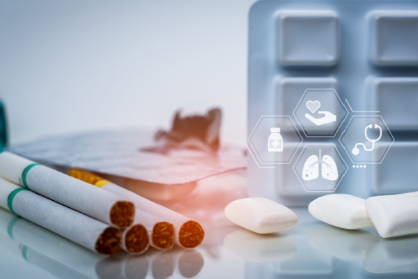 En raison de sa dangerosité pour la santé humaine, la nicotine est classée en tant que substance vénéneuse et sa commercialisation n’est autorisée que sous des conditions strictes. Ce qui implique l’interdiction de certains produits contenant une telle substance, comme cela vient d’être récemment précisé…