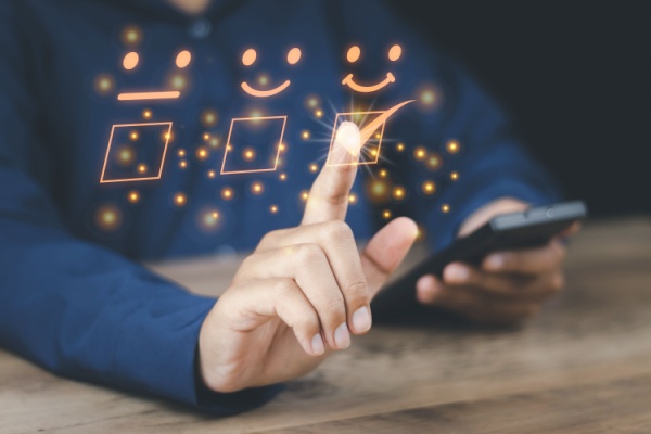 À compter du 31 mars 2026, le questionnaire risques professionnels (QRP), utilisé dans le cadre de l’instruction de certains dossiers d’accident du travail, d’accident de trajet ou de maladie professionnelle, ne sera plus renseigné sur un site dédié : il sera directement accessible depuis le compte entreprise de l’Assurance maladie sur Net-entreprises. Selon quelles modalités ?