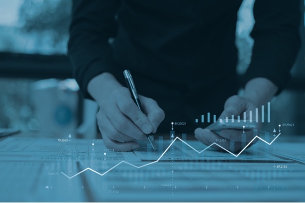 La nouvelle taxe sur les réductions de capital par annulation de titres instaurée par la loi de finances pour 2025 a fait l’objet de nombreuses contestations. En cause, notamment, la base de calcul de la taxe, incluant une fraction des primes liées au capital susceptible de méconnaître le principe d’égalité devant l’impôt… Après l’avis du juge, qu’a finalement décidé le Conseil constitutionnel ?