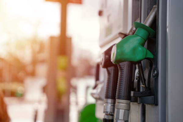 L’actualité internationale entraîne des conséquences importantes concernant les prix en vigueur des carburants. Ce qui a des impacts financiers importants pour les professionnels qui en dépendent pour l’exercice de leurs activités… Le Gouvernement vient d’annoncer un plan de soutien pour ces entreprises : que faut-il en retenir ?