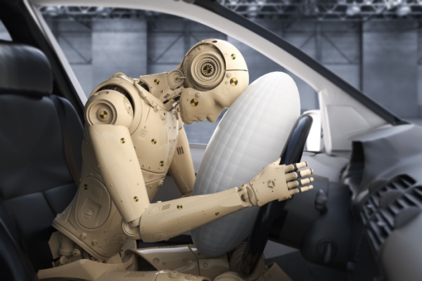 Bien que le sujet soit moins médiatisé qu’à ses débuts, la campagne de rappel des airbags Takata est toujours en cours. Le Gouvernement a d’ailleurs apporté des adaptations au dispositif, notamment sur les modalités de la campagne et sur son calendrier. Faisons le point.