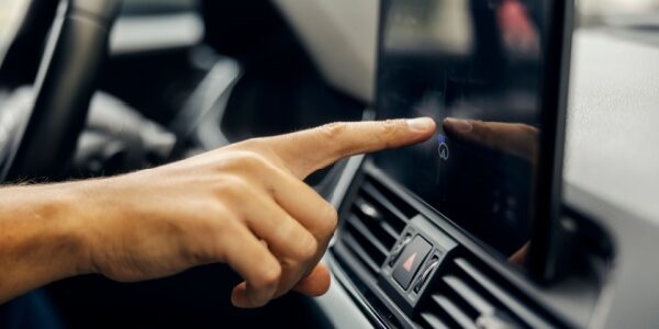Shutterstock_notificationvoiture