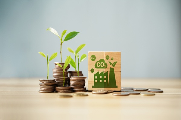 La loi de finances pour 2026 a prorogé et aménagé le crédit d’impôt au titre des investissements dans l’industrie verte (C3IV). L’entrée en vigueur de ces nouveautés restait toutefois suspendue à validation. C’est désormais chose faite…