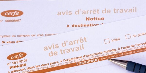 Clamart,,France,-,August,19,,2023:,Close-up,Of,An,Official