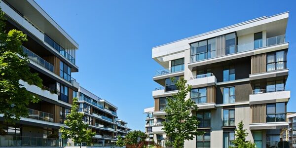 New,Modern,Block,Of,Flats,In,Green,Area.,Residential,Apartment