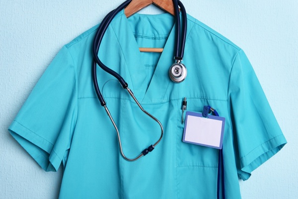 Les maitres de stage accueillant un docteur junior en médecine générale et certains docteurs juniors en médecine générale qui accomplissent un stage ambulatoire peuvent se voir attribuer une indemnité spécifique : à quelles conditions et pour quel montant ?