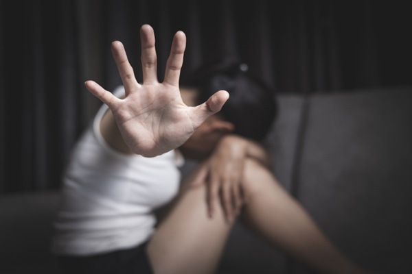 Les violences faites aux femmes peuvent entraîner des conséquences durables sur leur santé physique et psychique. Pour leur garantir une prise en charge globale et coordonnée dans chaque département, la mise en place d’un dispositif était donc nécessaire : lequel ?